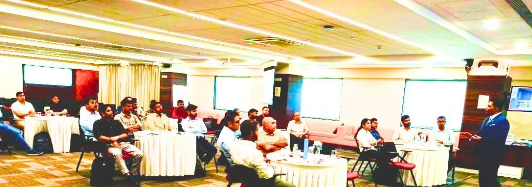 B2B sales training workshop session in India